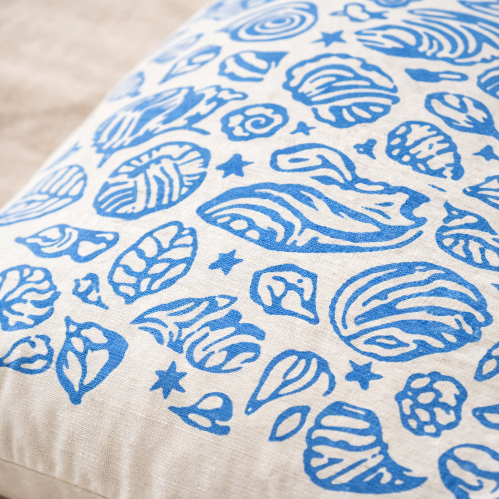 Handwoven Organic Cotton Cushion Cover – Shell (40 x 40 cm)